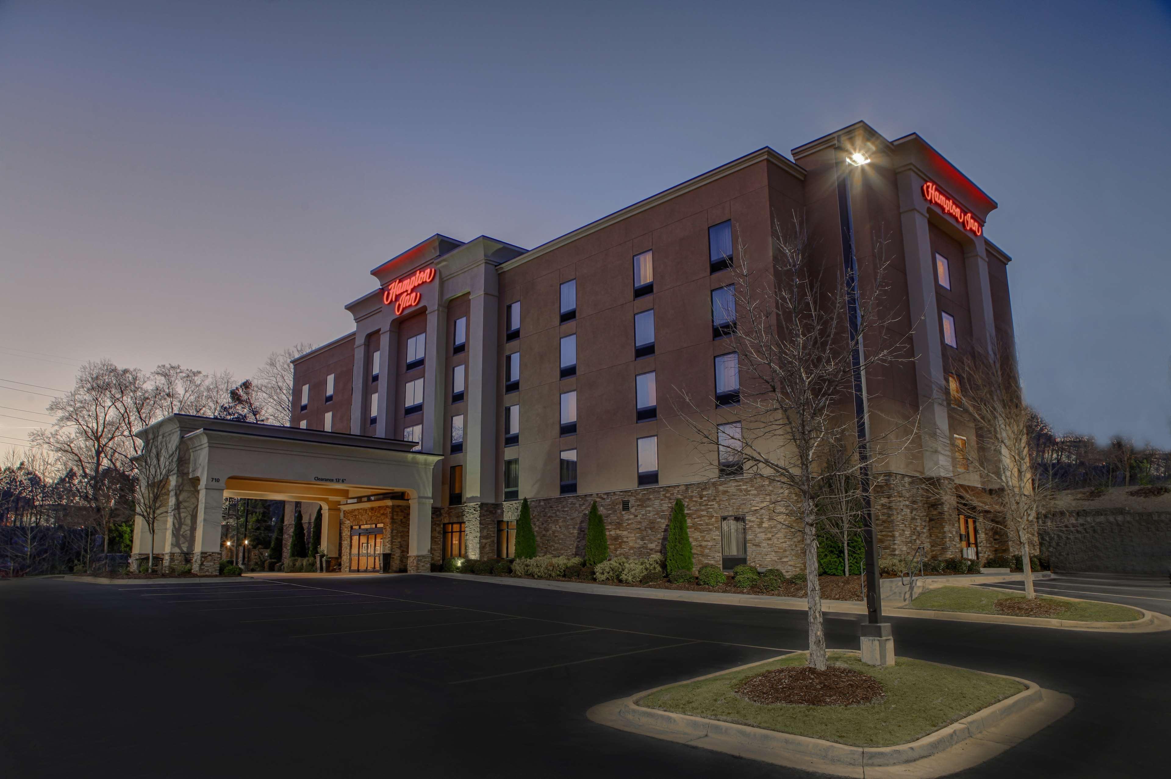 Hampton Inn Atlanta-Canton Exterior photo