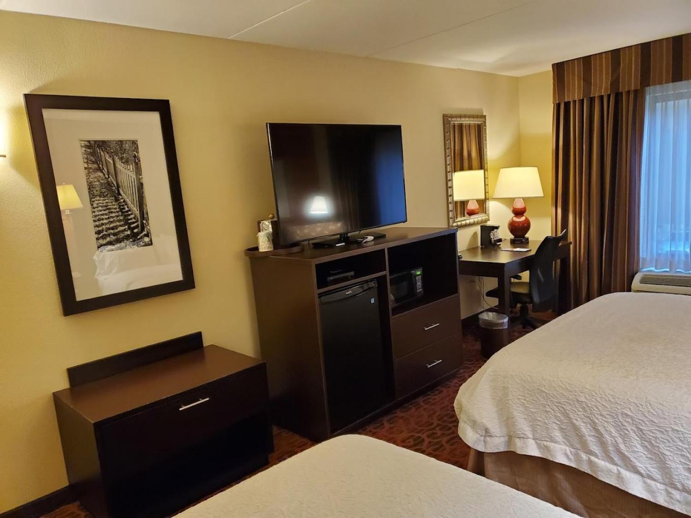 Hampton Inn Atlanta-Canton Exterior photo