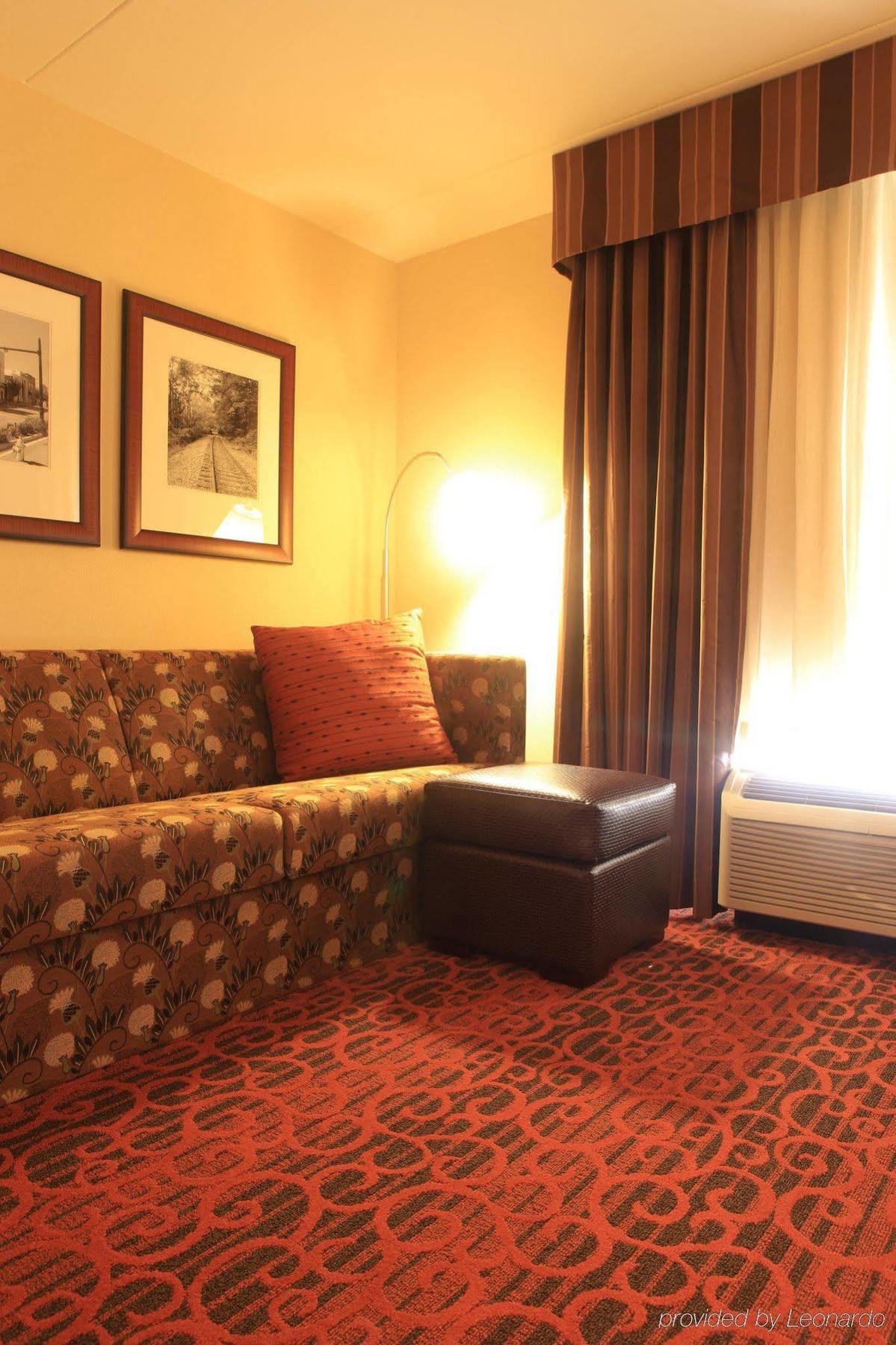 Hampton Inn Atlanta-Canton Room photo
